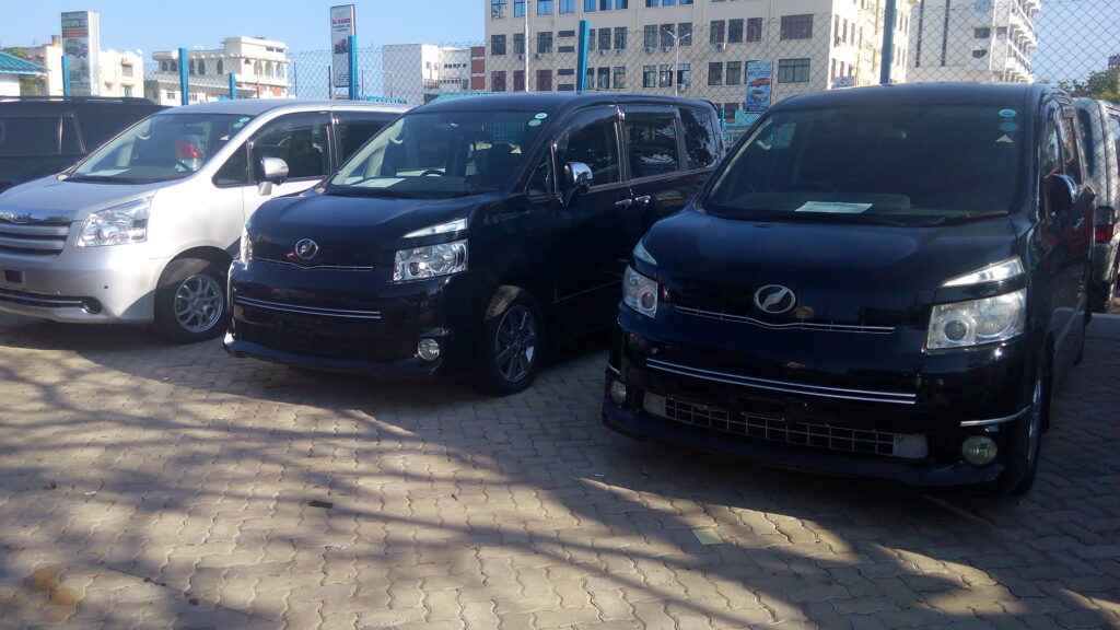 Toyota Voxy Noah for hire