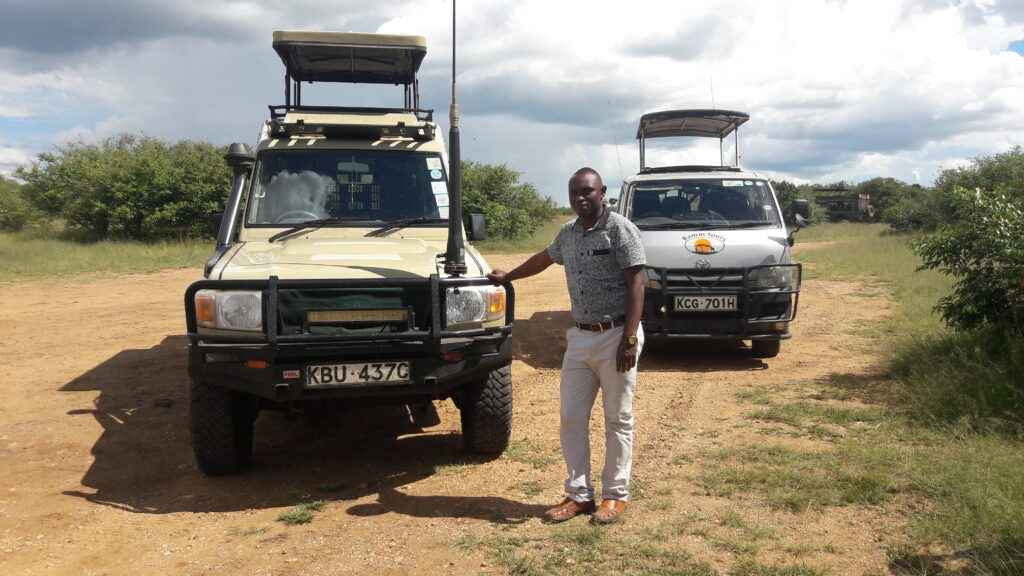 proffessional tour guides masai mara