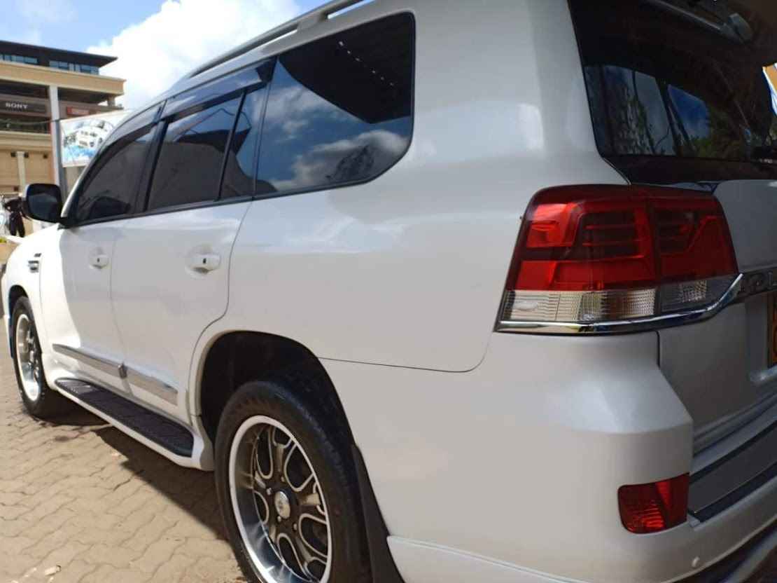 Luxury Car for hire Nairobi