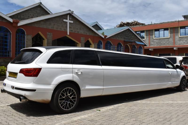 Limousine Car Hire Nairobi Bamm Tours & Safaris Call 0712004003